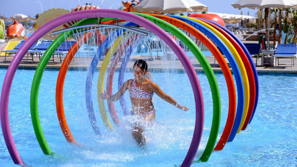 الفندق الباتروس وايت بيتش ريزورت - الغردقة